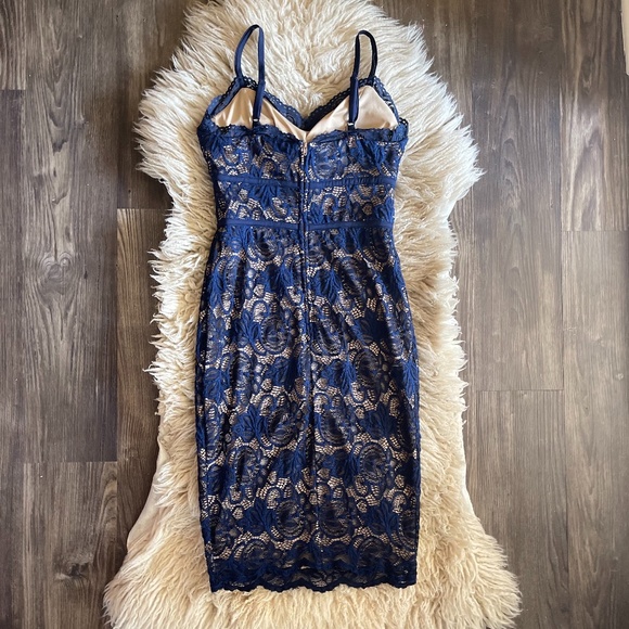 B Darlin Navy Lace Dress (Size 1/2) - Picture 4 of 5